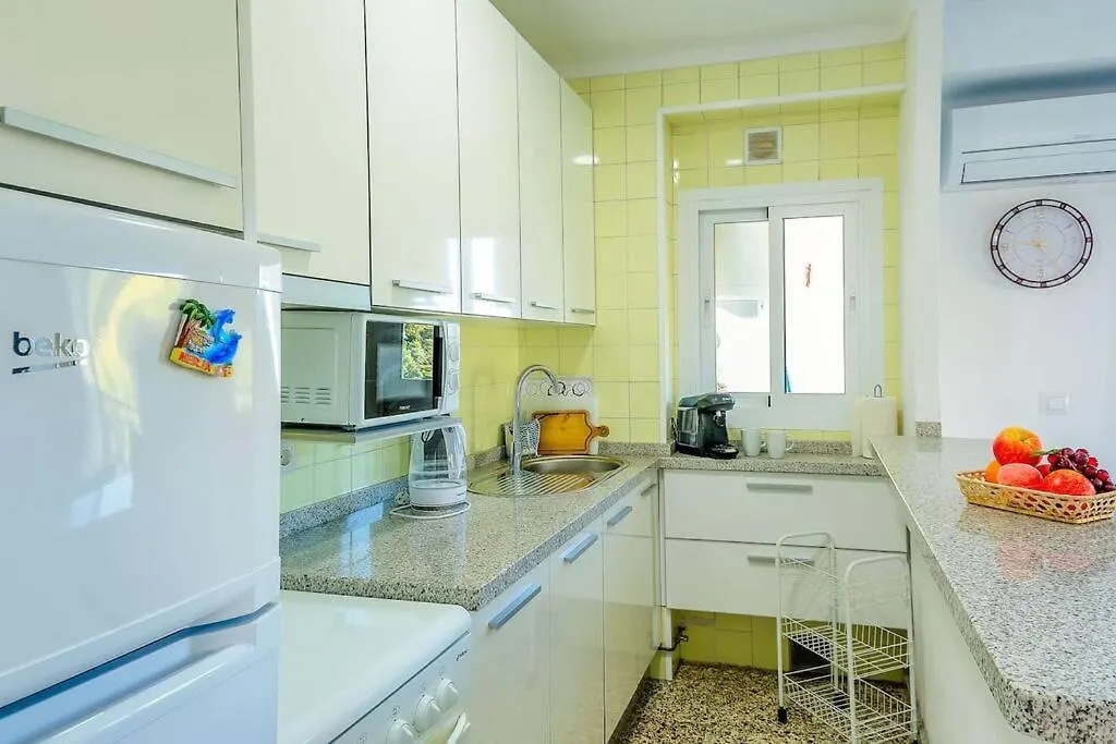 Apartment Tahiti Beach Precioso Apartamento Con Piscina Nerja Spain